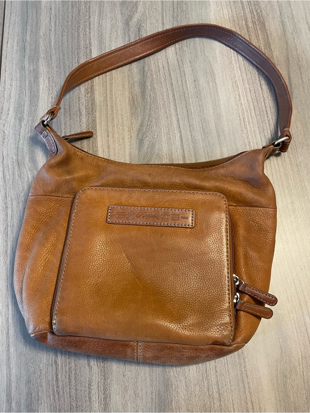 Vintage Fossil 1954 Genuine Leather Shoulder Bag – Classic Cognac Brown